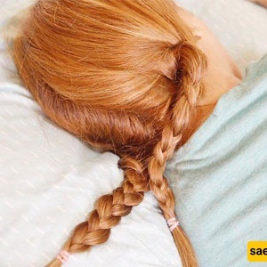 How to Protect Your Hair While Sleeping