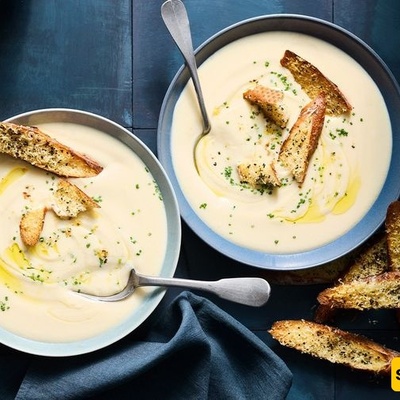 Why Can A Simple Meal Sometimes Taste Better Than An Expensive Dish?
