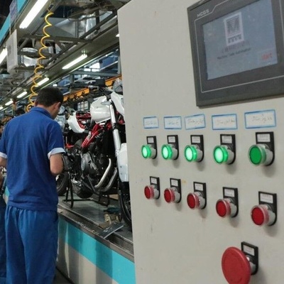 Qom’s Craftsmen Have Preserved the Front Line of Production With All Their Strength