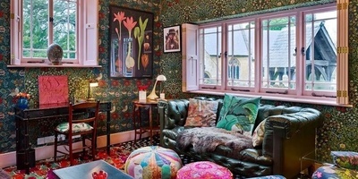 A Look at the Lavish Interior of an Iranian Maximalist Home: Where Every Corner Tells a Story of History