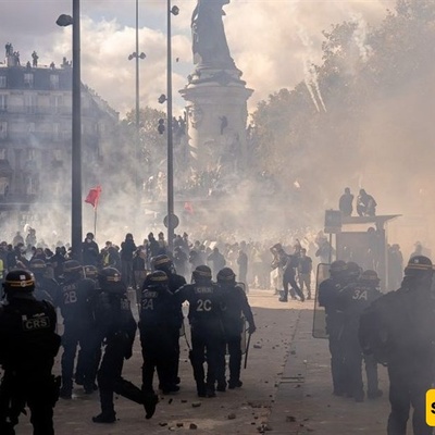France Deploys Anti-Terrorism Forces to Control Riots