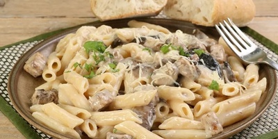 How to Make Pasta with Alfredo Sauce and Chicken + Key Tips for Perfect Pasta