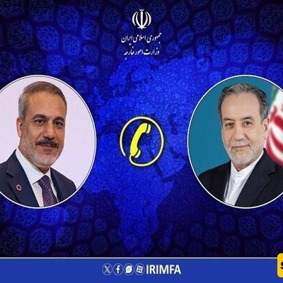 Iran, Turkey FMs Hold Talks on Regional De-escalation