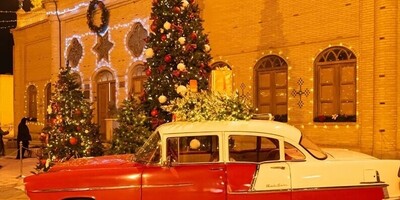 A tour through the Christmas streets and alleys of Isfahan / It's even more Parisian than Paris itself!