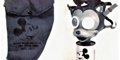 Gas Mask In World War II With A Strange Design! | Photo