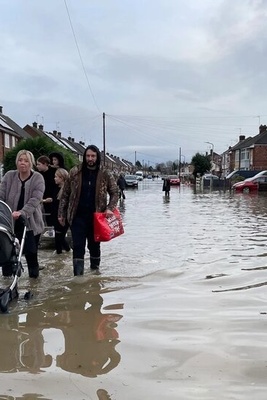 UK Declares Major Incident Following Severe Flooding