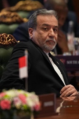 Iran Seeks Rational and Fair Outcome in Ongoing Diplomatic Talks: Araqchi