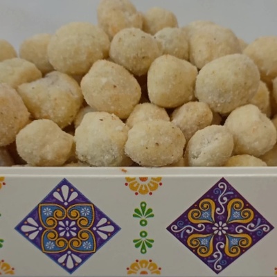 Two Simple Methods for Making Vinegar-Soaked Peanuts