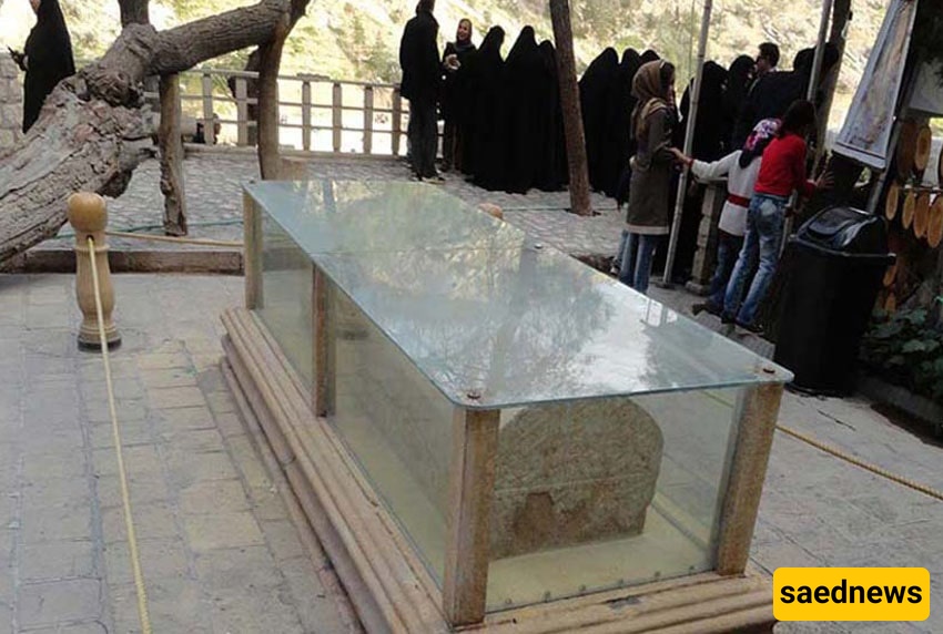 Shiraz Tombs