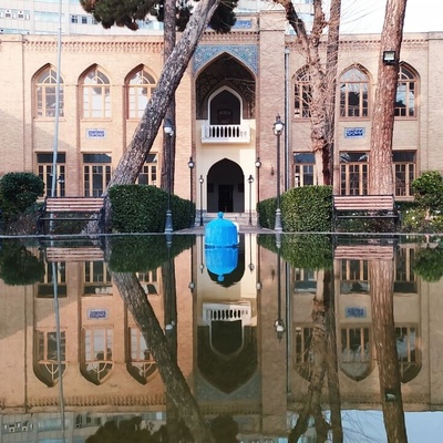 A Photo of Dar al-Fonoon in 1299 AH (1920 CE) That Really Makes You Reflect!