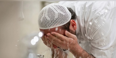 How to Perform Wudu with a Bleeding Wound