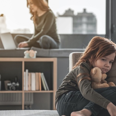 Behaviors That Create Distance Between Children And Parents