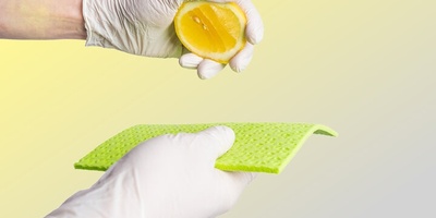 Why do some people pour lemon juice into their home toilet?