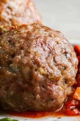 Local and Special Food for Chaharshanbe Suri in Chaharmahal Bakhtiari: Traditional Shahr-e Kord Recipe for Koofteh Rizeh