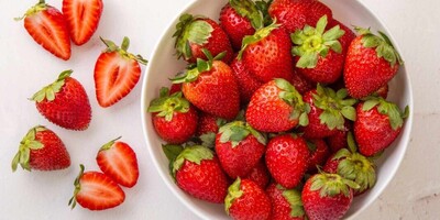 The Best Methods For Washing Strawberries And Removing Their Worms