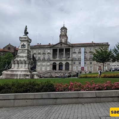 Exploring the Beauty of the Bolsa Palace in Portugal