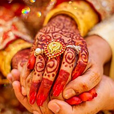 The Wedding Ceremony Was Ruined When The Groom's Baldness Was Noticed!