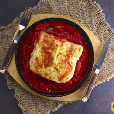 Quick & Delicious Dinner: Toast Bread Lasagna with Creamy Béchamel Sauce