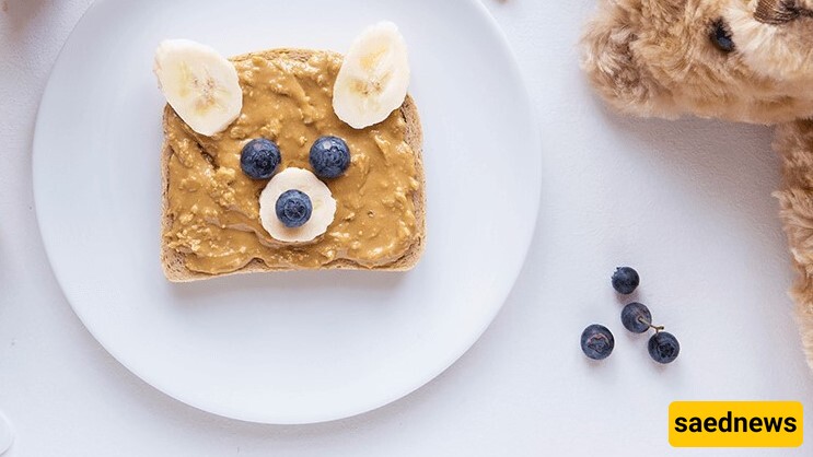 Peanut Butter Toast with Fruit