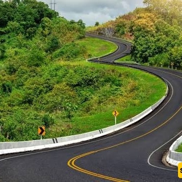 Why Are Some Roads Deliberately Built With Curves?