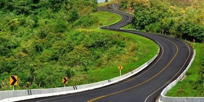 Why Are Some Roads Deliberately Built With Curves?