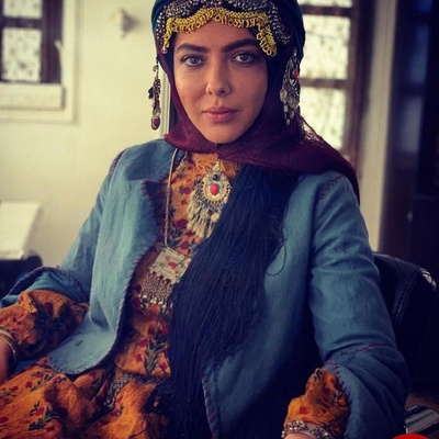 The Artistic Response of Qashqai Girls to Their Suitors