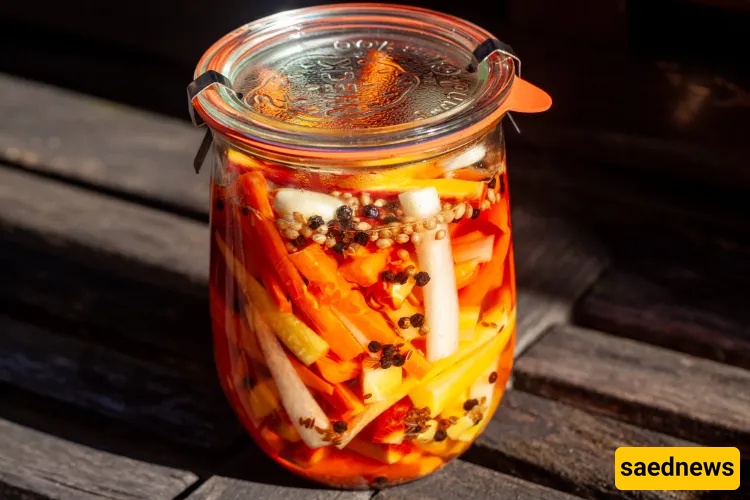 Pickled Carrot Sticks for your Winter Dish!