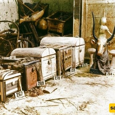 The Moment Tutankhamun's Treasure-Filled Tomb Was Discovered Along with the Golden Throne and Priceless Treasures (Photos)