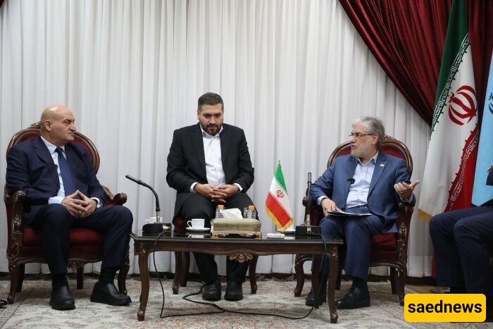 Iran and Iraq Sign Documents to Boost Scientific and Academic Cooperation