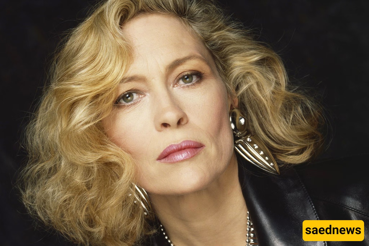 Faye Dunaway 