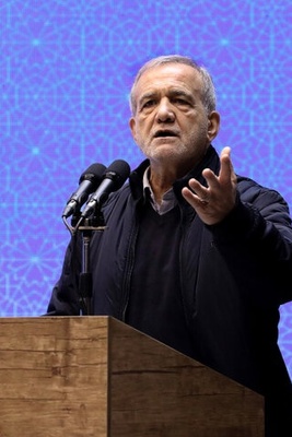 Pezeshkian: Accountability and Reforming Administrative Performance Are the Key to Public Satisfaction