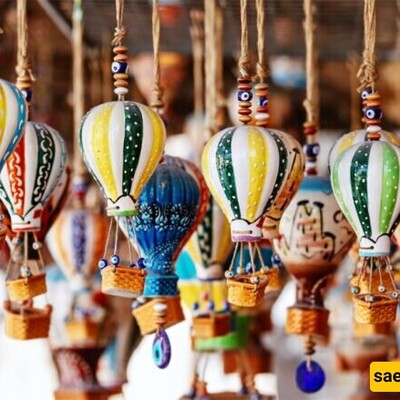 Famous Souvenirs of 10 Countries Around the World + Photos