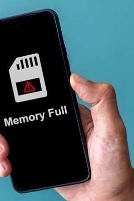 Why Does Phone Storage Get Full Even Without Installing New Apps?