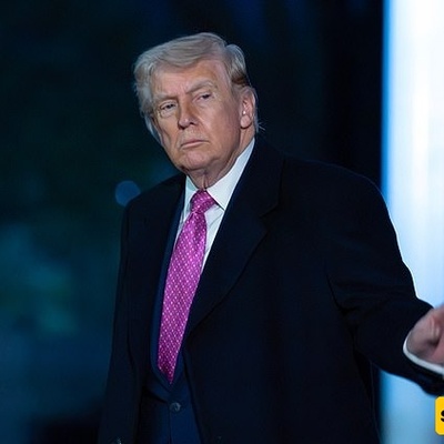 Trump Left Outside: Iranian Embassy’s Twitter Jokes on the Foul-Mouthed U.S. President Begging to Open the Strait of Hormuz + Photos