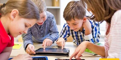 How Can We Monitor Our Children in the Digital Space? / 8 Strategies to Protect Children Online