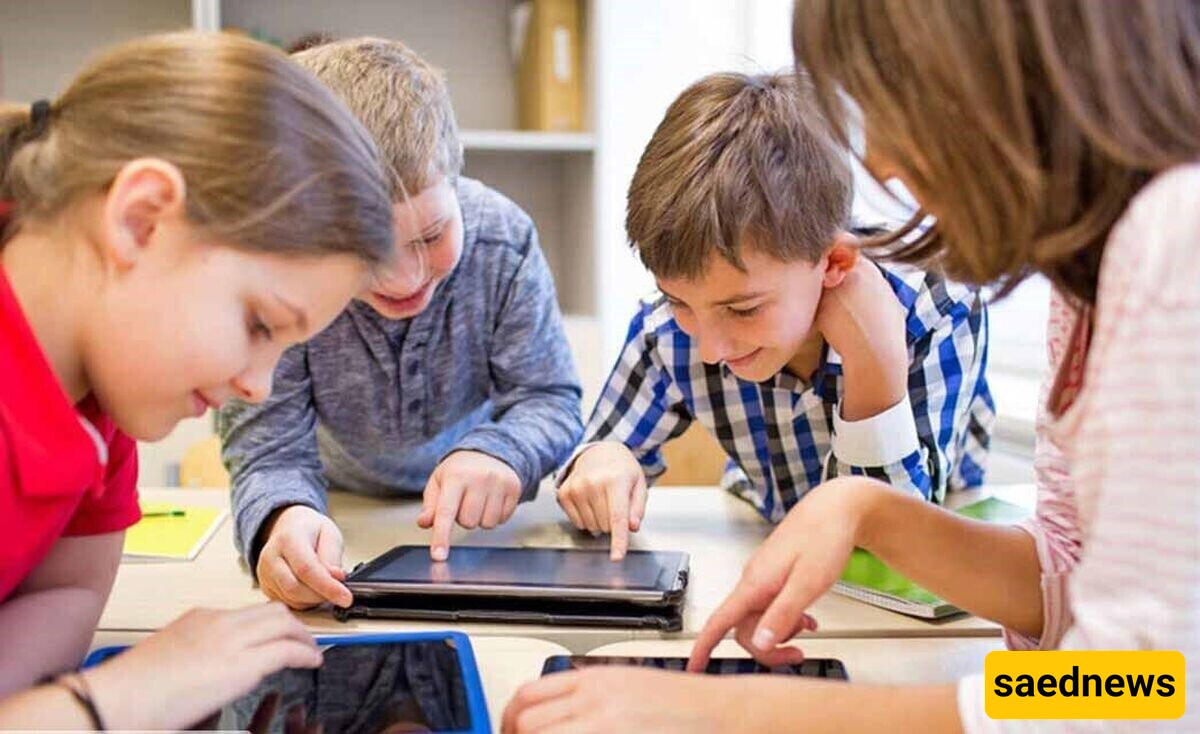 How Can We Monitor Our Children in the Digital Space? / 8 Strategies to Protect Children Online