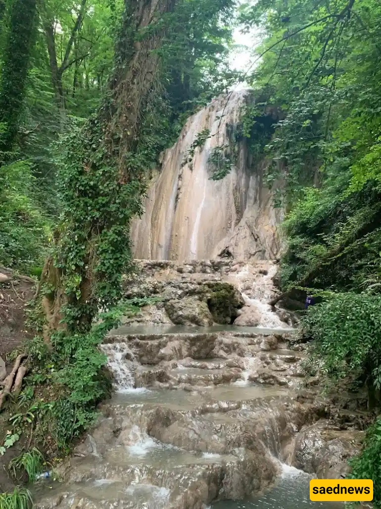 Eskelim Waterfall