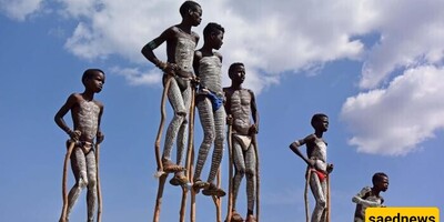 Strange Customs of the World : Why Do the Men of the "Bana" Tribe Walk on Wood?