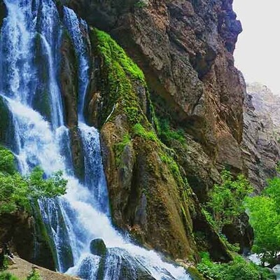 The breathtaking nature of Nojian Waterfall in Lorestan immerses you in beauty + Video