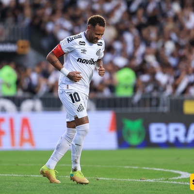 Neymar Forced Off Pitch for One Minute Under Brazil League’s New Rule