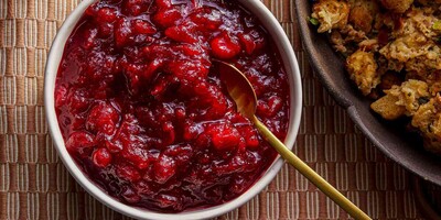 How to Make the Perfect, Flavor-Packed Cranberry Sauce for Your Thanksgiving Day!