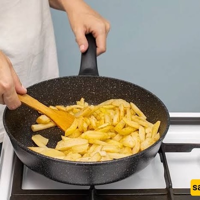 Why Do Potatoes Stick to the Pan When Frying?