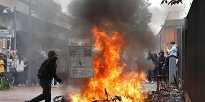 French High School Protests Expand, Affecting 735 Schools
