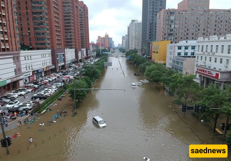 Shanghai Grapples with Twin Threats of Tropical Cyclone, Tsunami, Relocates More than 280,000