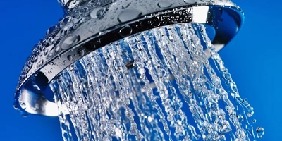 Researchers Say Daily Cold Showers May Help Burn Fat and Reduce Weight