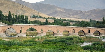Qeshlaq Historical Bridge: A Must-See Attraction in Iran
