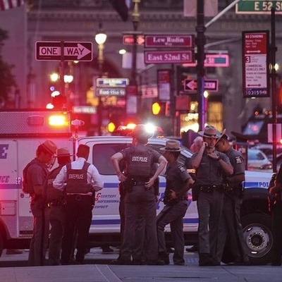 Five, Including Police Officer, Killed in Manhattan Shooting