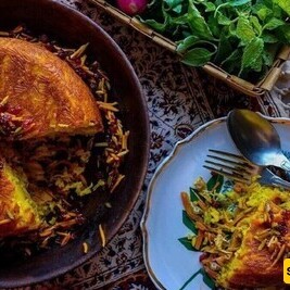 How to Make Carrot Tahchin (Havij Polo): The Most Elegant Traditional Iranian Dish That Will Wow Your Guests with Its Aroma and Flavor