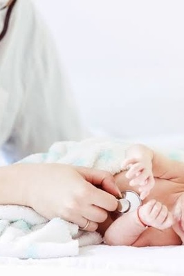 Why Does a Baby’s Blood Oxygen Level Drop?