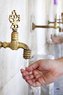 The Importance of Cleanliness in Islam: From Religious Foundations to Social Impact